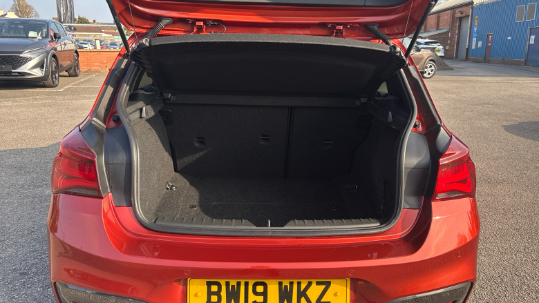 BMW 1 Series 118i [1.5] M Sport Shadow Edition 5dr Petrol Hatchback